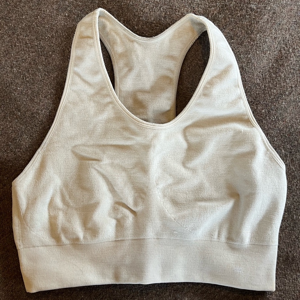 Branwyn Essential Racerback Sports Bra